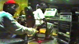 Rare footage of Big L, 1995, 1998, with Kid Capri, Ron Browz, Big Pun, Charlie Hustle.