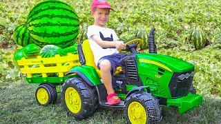 Tractor Excavator Watermelon Racing / Damian and Darius Fun Stories