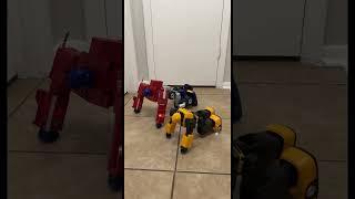 Optimus Prime & Bumblebee exercise #transformers #optimusprime #bumblebee #shorts #robot #workout