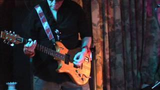 Bonnie Mac Blues Band-Foresters-Sat 20 Aug 09 (13) Roadrunner.MP4