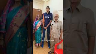  #youtubeshorts #video  #trendingshorts #youtubeshorts #india #tallest #girl #basketball #player