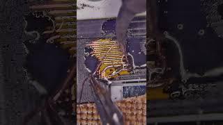  iPad Backlight Issue? Fix it with a Jumper Wire! 