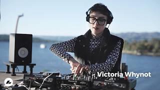 Victoria Whynot - Live @ Radio Intense / House DJ Mix