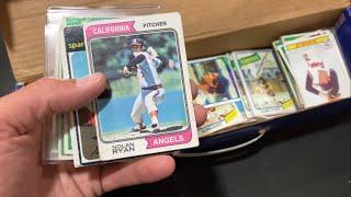 AMAZING $10 BOX OF OLD BASEBALL CARDS FROM THE FLEA MARKET! Weekend Recap