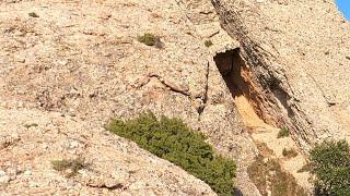 LA PORTA DEL DIABLE. MONTSERRAT (BARCELONA)