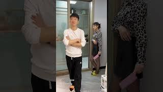 我掌管厨房这么多年，少了一把菜刀我会不知道？ #funny #高能段子手 #搞笑
