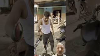 Motorcycle petrol khatm ho raha hai #shorts #yogeshshorts870
