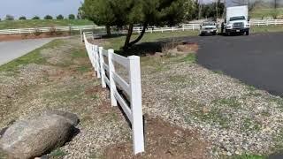 3 Rail Vinyl Fence