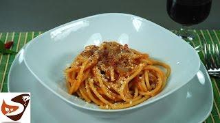 Bucatini all’amatriciana, la pasta originaria di  Amatrice – Primi piatti (Italian spaghetti)