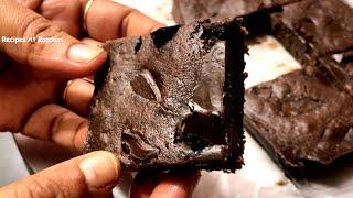 2 Minutes Flavourful Brownie Recipe in Microwave #egglessbrownie #chocolatebrownie #chocolatedessert