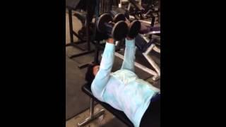 IFBB PRO Dré Dillard Chest and shoulder day