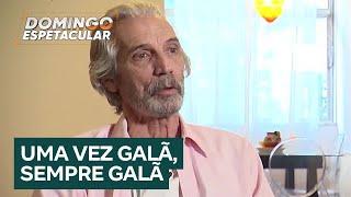 Exclusivo: galã dos anos 70, Pedro Aguinaga recebe o Domingo Espetacular em casa para um bate-papo