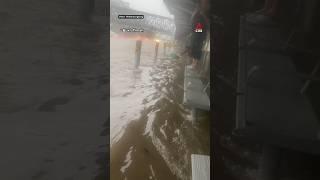 ️ Heavy rain causes flooding in parts of Singapore