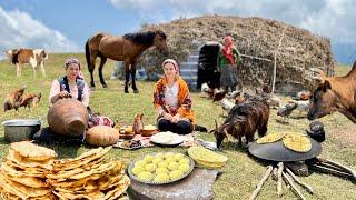 Everyday Nomadic Living: Crafting Homemade Butter & Baking Bread on A Cast Iron Pot