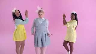 Meghan Trainor - All About That Bass Official Music Video