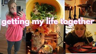 Getting My Life Together at 40 | VLOG, decorating for Halloween, packing for Maine vacation