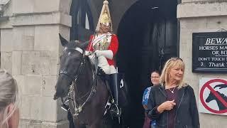 ma'am no ma'am get out of the box #royalguards