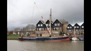 A 1924 Thames Sailing Barge and some more barn fabrications!!!       *Episode 5*