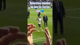 Richarlison showing his love for #everton fans at #Tottenham #premierleague