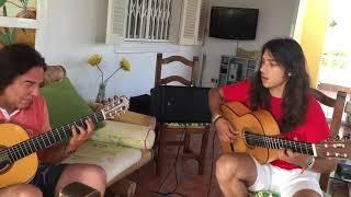 Tomatito y su hijo probando guitarras de Carlosamps