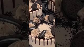 #chocolatecake #chocolateganache #youtubeshorts #youtubrviralvideo #cake #cakedesign #newsong