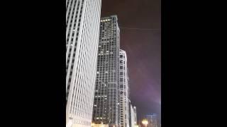 Nik Wallenda's tightrope walk across Chicago River