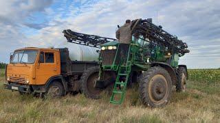 John Deere4730. Опрыскиваем подсолнух