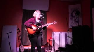 Hannah Fair performs "Camel Blues" live at Cà d'Zan House Concerts 11/18/2014