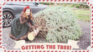 Getting the Christmas Tree! // Vlogmas 2019 Day 8