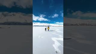 anunay sood| #shorts #vloggers #anunaysood #ladakh #snow #snowfall #winter
