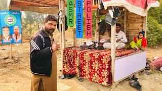 Getting My Shoes Polish in Lahore City, Pakistan 