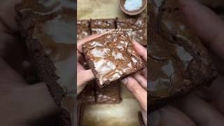 Crinkle top brownie recipe ( check description for recipe)