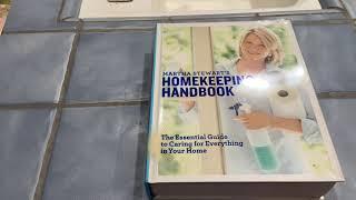 Martha Stewart’s Homekeeping Handbook #marthastewart #homekeeping #homecleaning