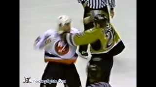 Eric Godard vs Wade Brookbank Nov 15, 2003