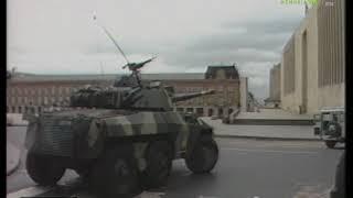 Ejército Nacional rodea el Palacio de Justicia con tanquetas. 1986