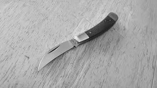 An extravagantly utilitarian knife for gardeners and whittlers. Michael May Ettrick Pruner in Elm.