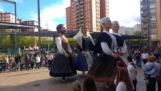 Gigantes de Buztintxuri - Vals (en San Juan)