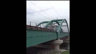  FREIGHT TRAIN ON METAL BRIDGE | CZECH RAILWAYS #shorts #strejdarukus