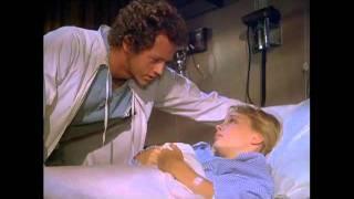 David Morse - "St. Elsewhere" DVD Featurette