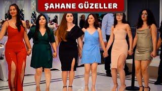 GÜZELLER SIRALANDI SAHNEDE ŞOV YAPTI !!