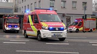 [Verkehrsunfall] Rüstzug mit neuem ELW der Berufsfeuerwehr Gießen