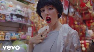 Chairlift - Romeo (Video)