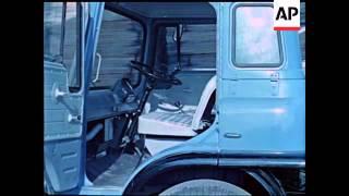 THE BEDFORD TRUCK - EARLY 1960'S - SOUND -  COLOUR