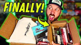 We FINALLY Got The "BEST" Fishing Subscription Box!  UNBOXING!