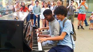 Epic Boogie Woogie Piano Jam with two Duets at St Pancras Station