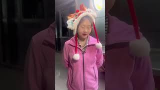 这冰糕一点都不好吃@赵公子³¹² 西施妹妹 吃冰糕的快乐 你咋这么搞笑呢