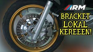 PASANG BRACKET KALIPER DAN BRACKET SELANG REM ARUMI DI SCOOPY FI ESP