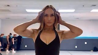 Jennifer Lopez - Rehearsal (American Music Awards 2025)