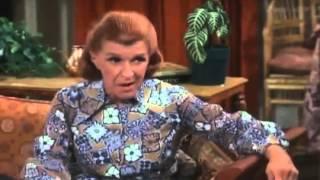 RHODA S02E09 Call Me Grandma