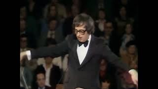 Prokofiev 'Sleigh Ride' ('Troika') - André Previn conducts